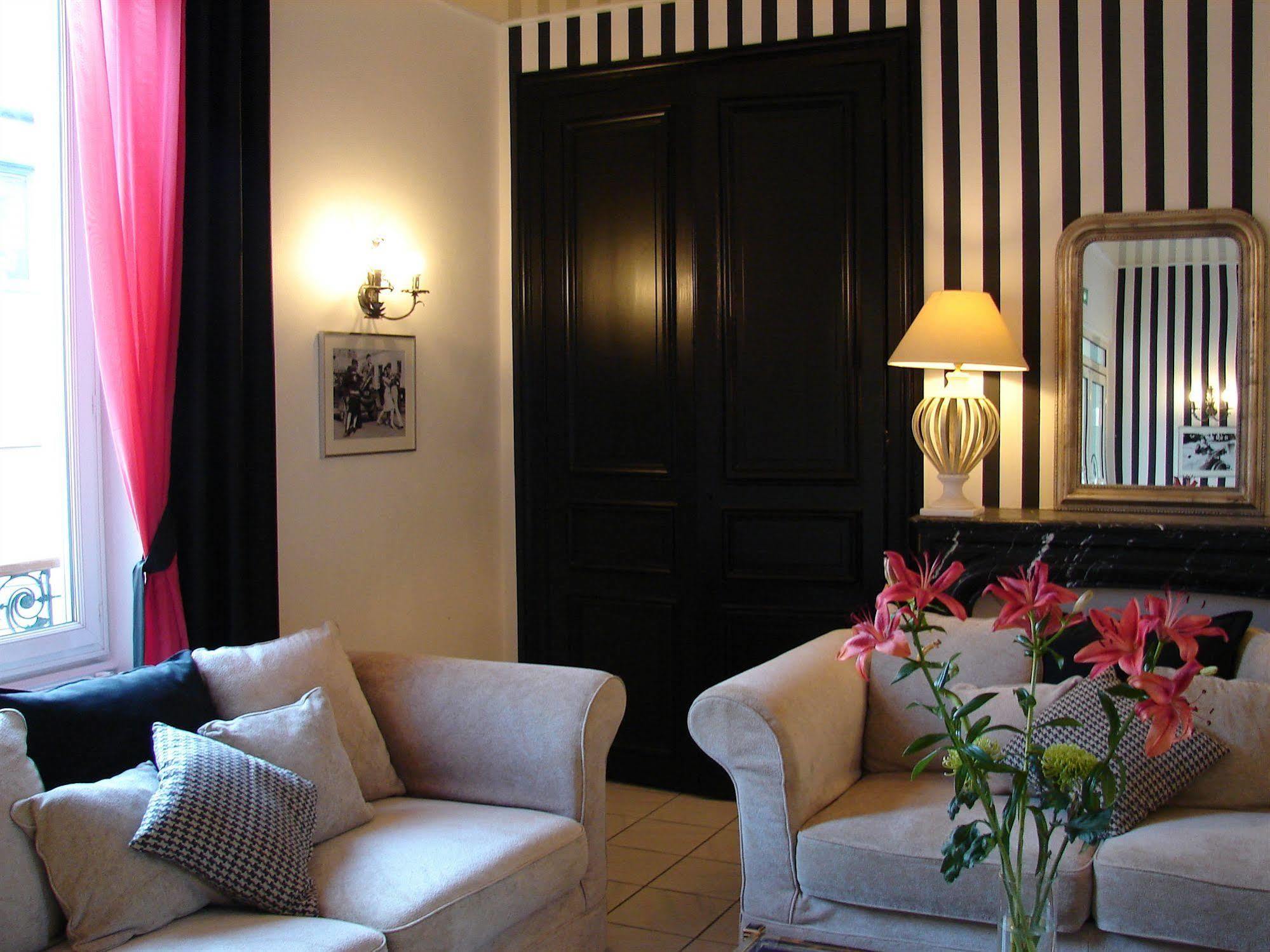 Le Charleston 3* Le Mans